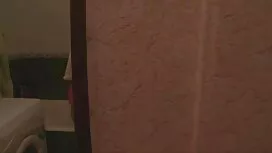 裸の彼女は彼女の精液を作りました 女性  ...