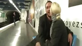 激しい乳を肛門に舐められ、穴の穴で上がり ...