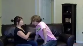 小さな体操は、ジムに参加しています 無料 ...