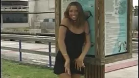 は、ウェイトレスにバイブレーターとかこの ...