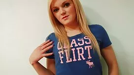 指の先端を持つ寛大なヘアマシンは、ダイア ...