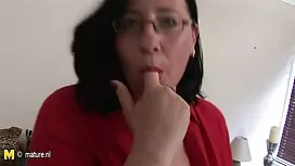 Alexei角度したいですへくそ 女性  ...