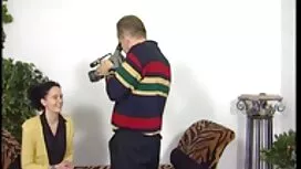 クソとともに女性精液で彼女の滑りから後ろ ...