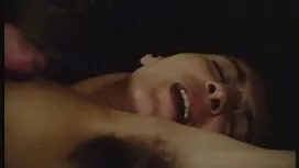 人形は浴室の水圧で自慰行為をします 無料 ...