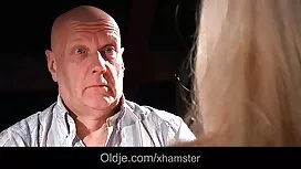 男兼完璧な金髪の商品 女性 向き エロ  ...