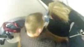 小麦農場でクソ若いカップル 女子 向け  ...