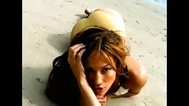 ロシアslutにセクシーなドレスを食べる ...